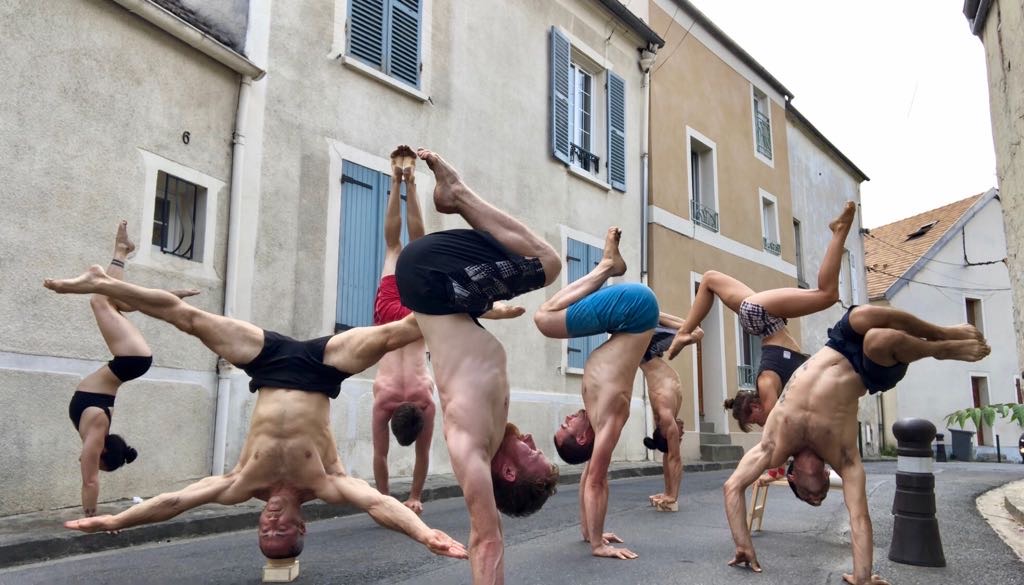 Advanced handstand practice
